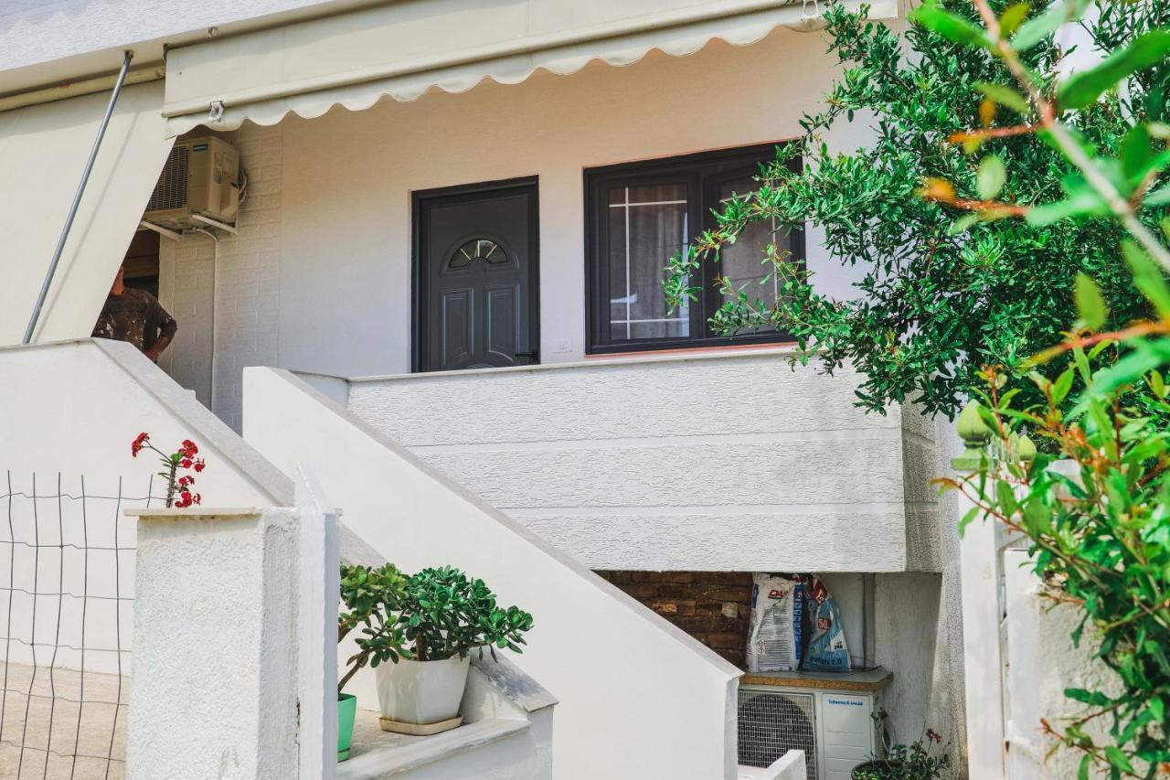 Vila Fredi Ksamil Esterno foto